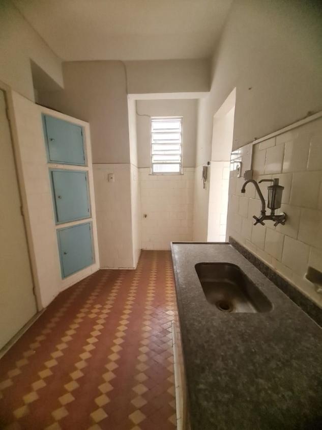 Apartamento à venda com 2 quartos, 80m² - Foto 11