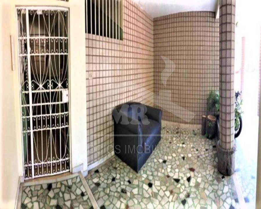 Apartamento à venda com 2 quartos, 65m² - Foto 14