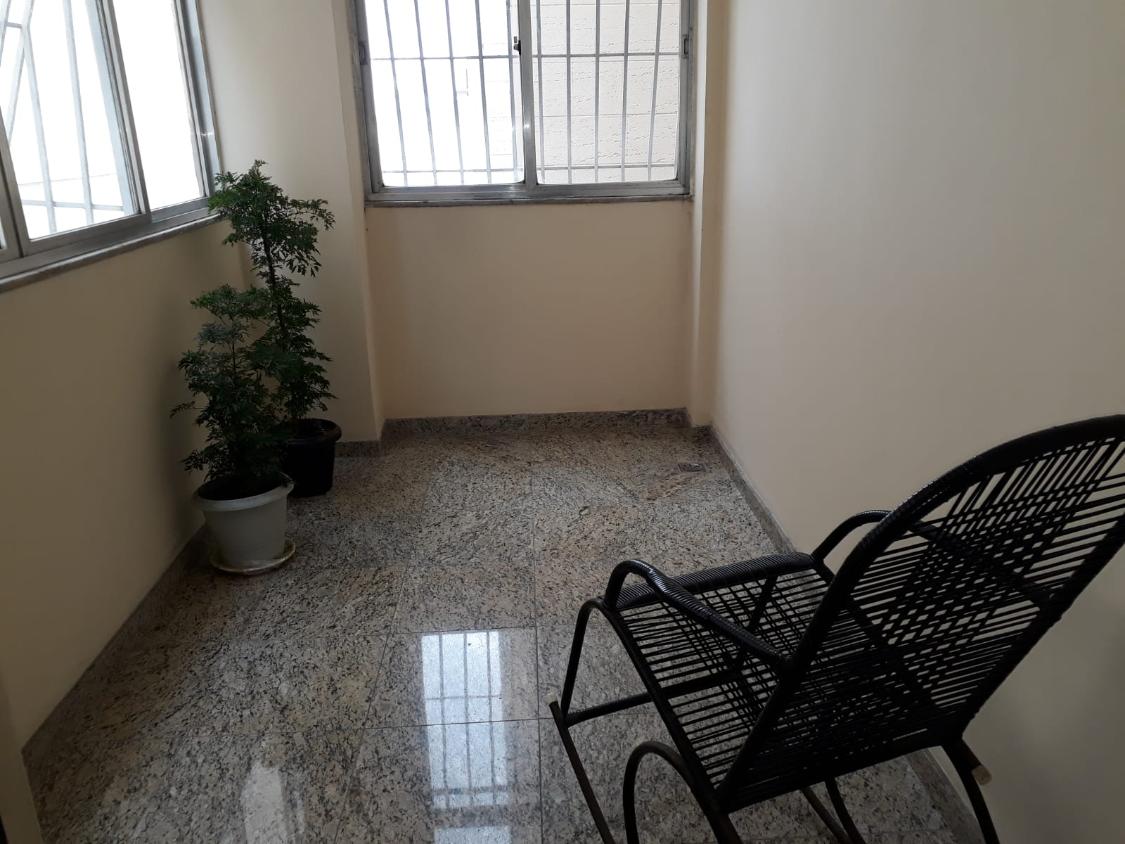 Apartamento à venda com 3 quartos, 186m² - Foto 8