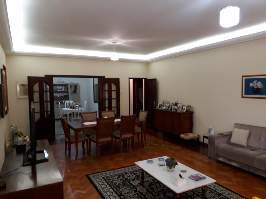 Apartamento à venda com 3 quartos, 186m² - Foto 1