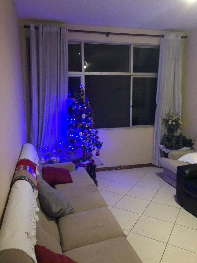 Apartamento à venda com 3 quartos, 130m² - Foto 2