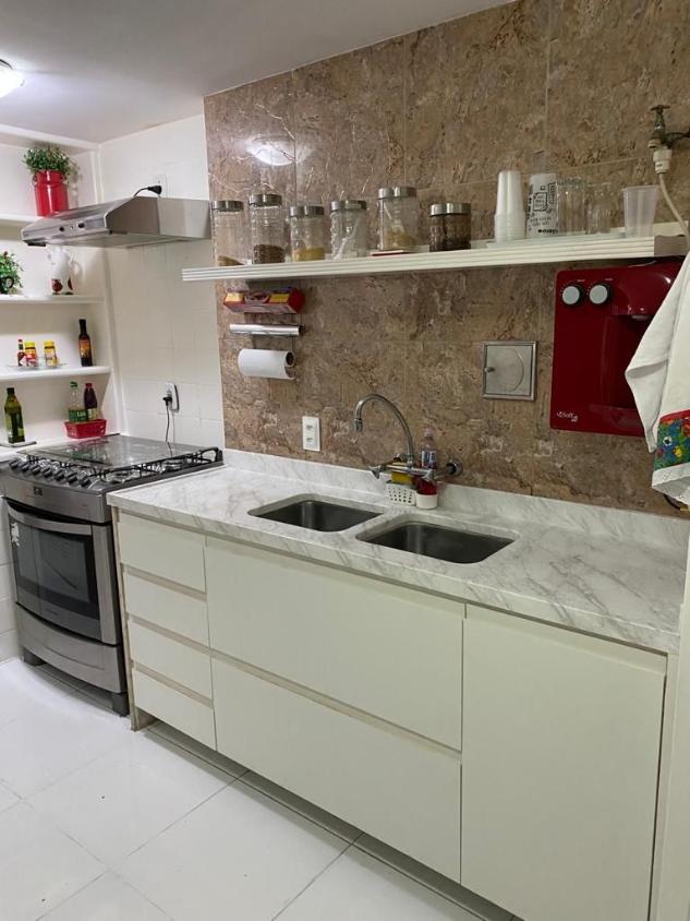 Apartamento à venda com 2 quartos, 80m² - Foto 9