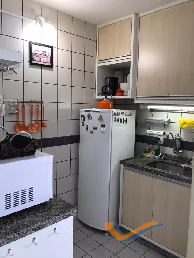 Apartamento à venda com 1 quarto, 49m² - Foto 5