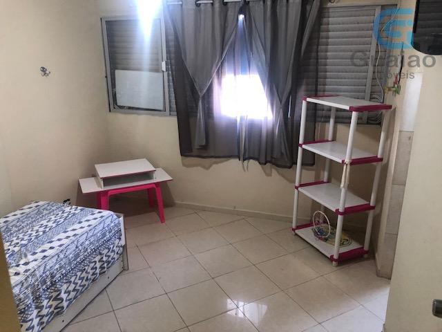 Apartamento à venda com 2 quartos, 80m² - Foto 13