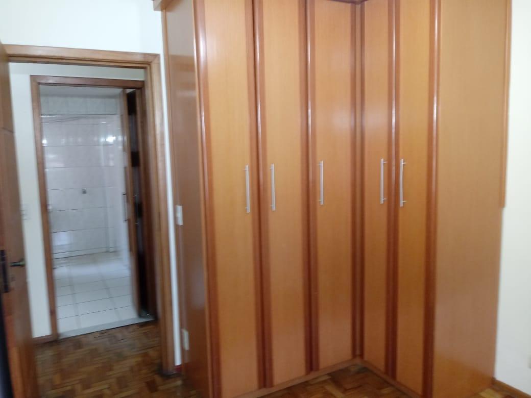 Apartamento para alugar com 1 quarto, 62m² - Foto 11