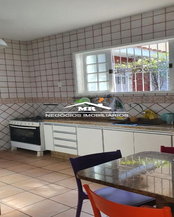 Casa à venda com 3 quartos, 155m² - Foto 8