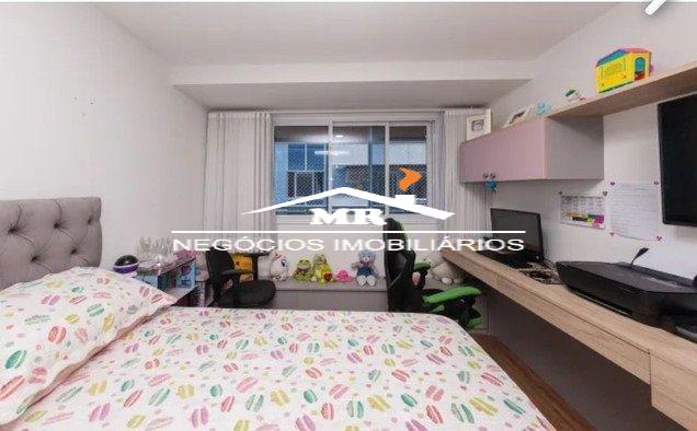 Apartamento à venda com 4 quartos, 182m² - Foto 13