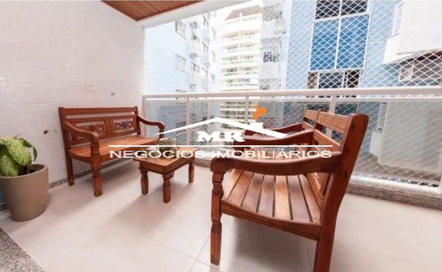 Apartamento à venda com 4 quartos, 182m² - Foto 2