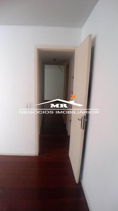 Apartamento à venda com 2 quartos, 90m² - Foto 17