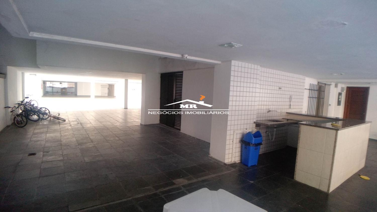 Apartamento à venda com 2 quartos, 90m² - Foto 21