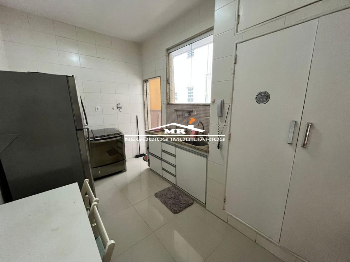 Apartamento à venda com 2 quartos, 100m² - Foto 14