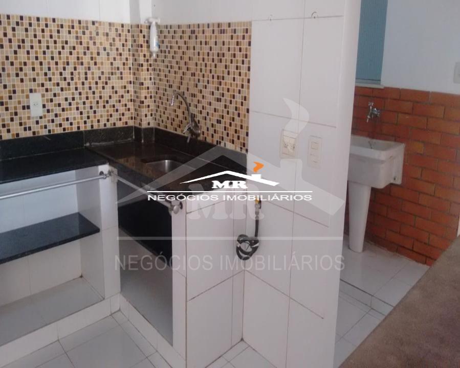 Apartamento à venda com 2 quartos, 70m² - Foto 33