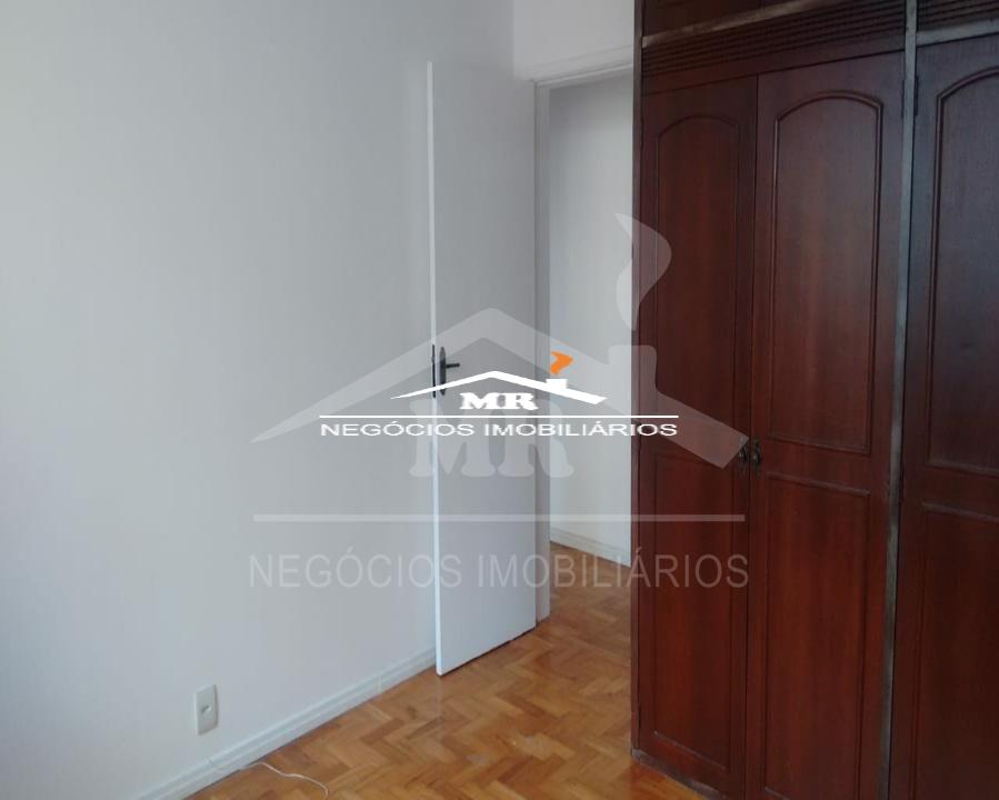 Apartamento à venda com 2 quartos, 70m² - Foto 41