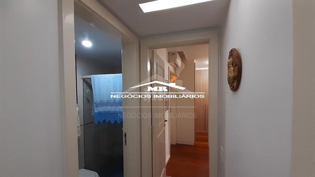 Apartamento à venda com 4 quartos, 180m² - Foto 7