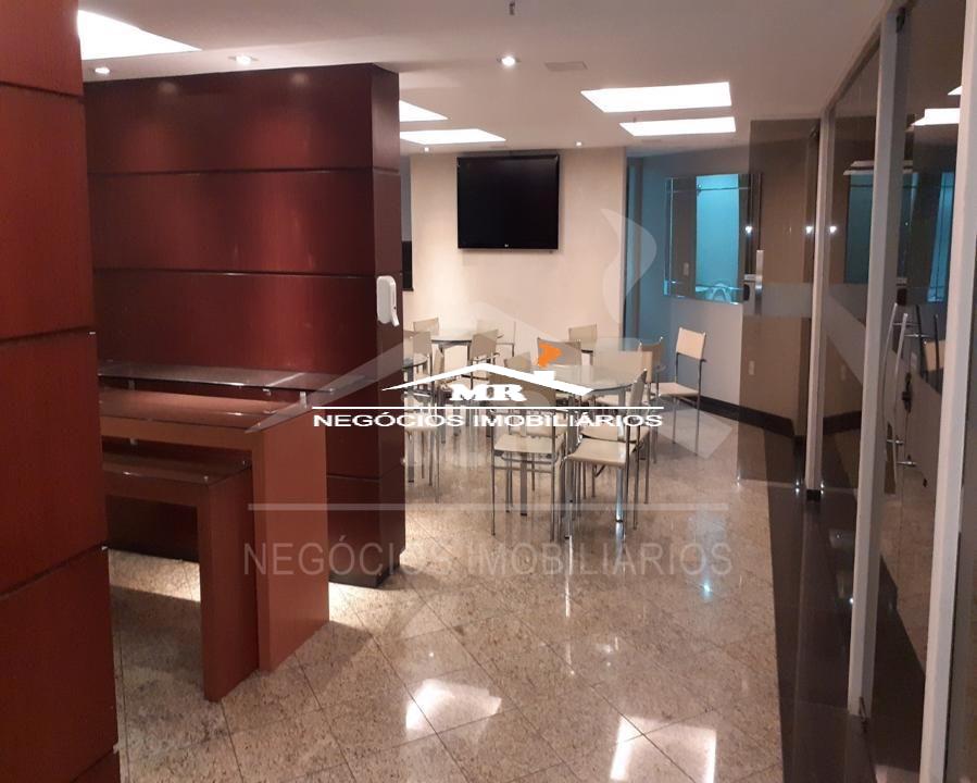 Apartamento à venda com 4 quartos, 180m² - Foto 23