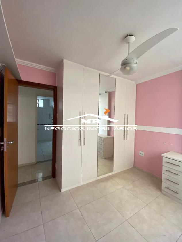 Apartamento à venda com 2 quartos, 68m² - Foto 7