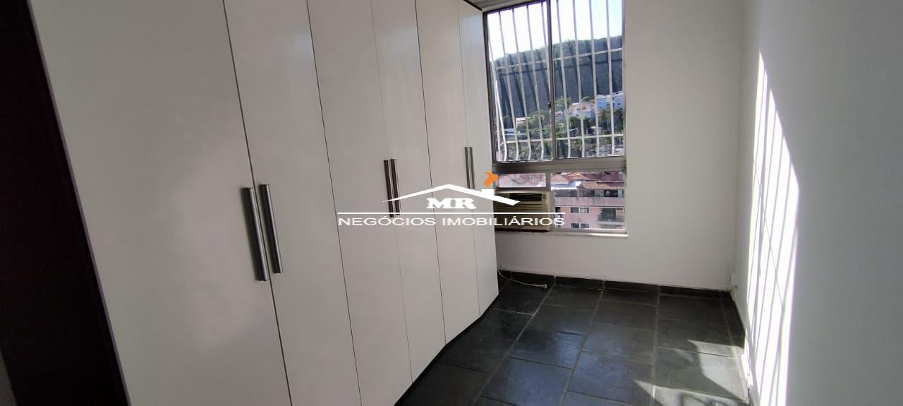 Apartamento à venda com 2 quartos, 65m² - Foto 8