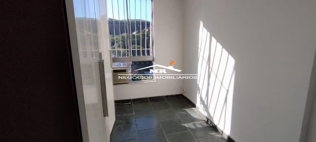 Apartamento à venda com 2 quartos, 65m² - Foto 9