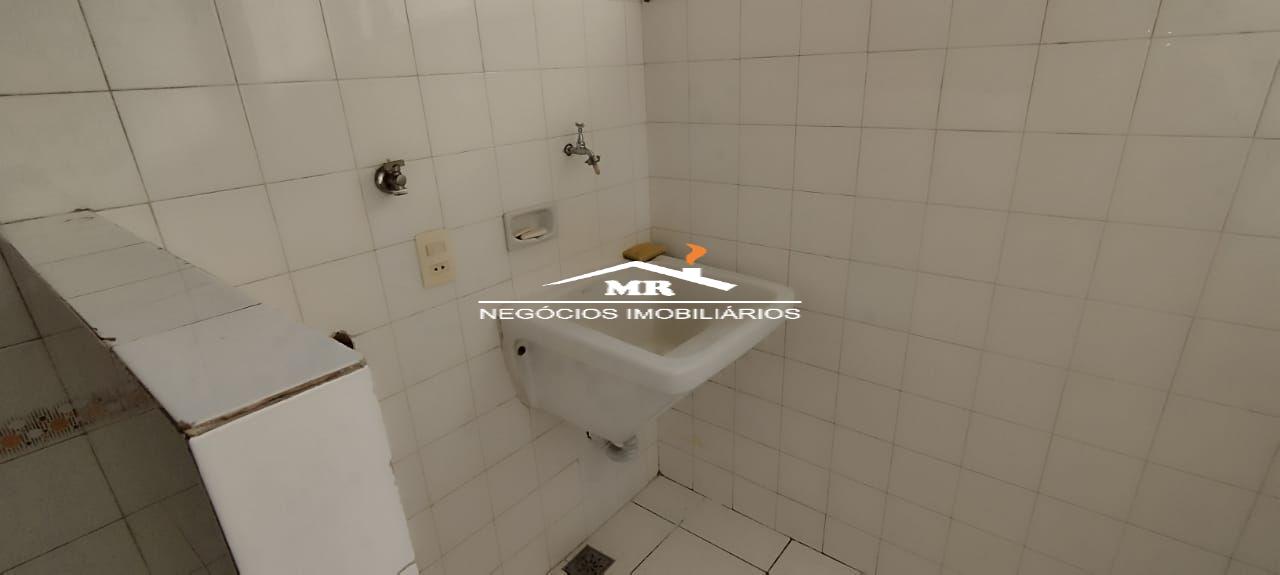 Apartamento à venda com 2 quartos, 65m² - Foto 14