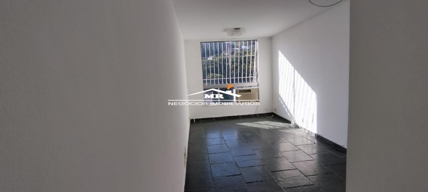 Apartamento à venda com 2 quartos, 65m² - Foto 5