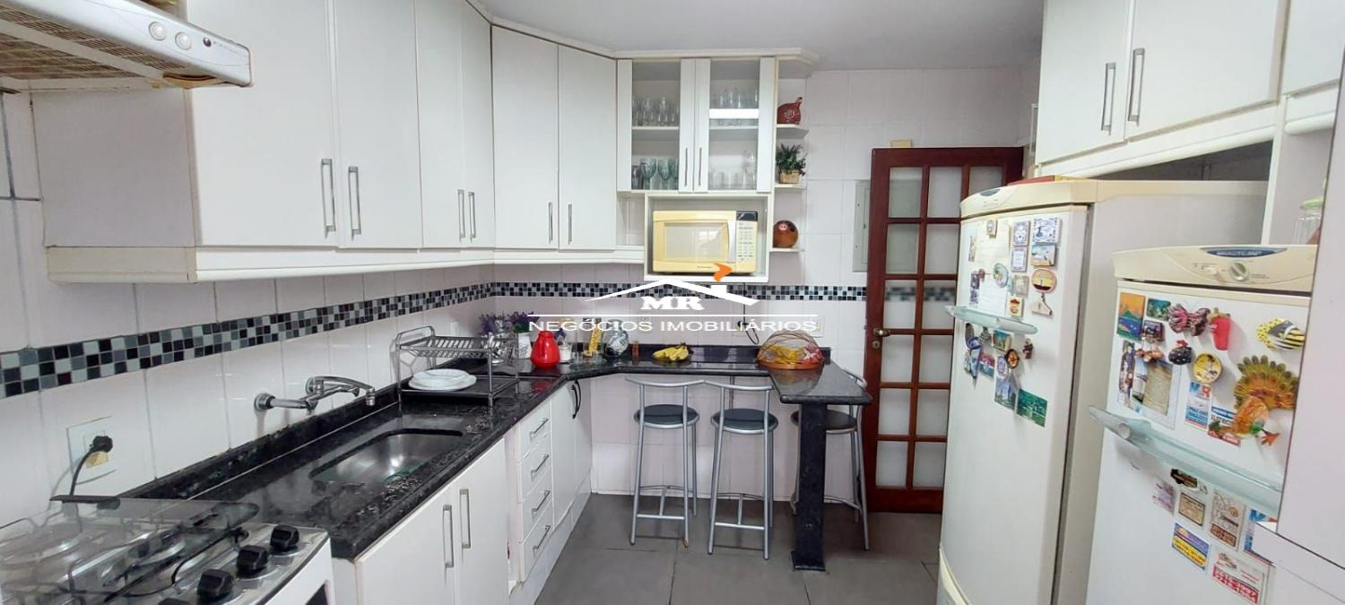 Apartamento à venda com 2 quartos, 65m² - Foto 10