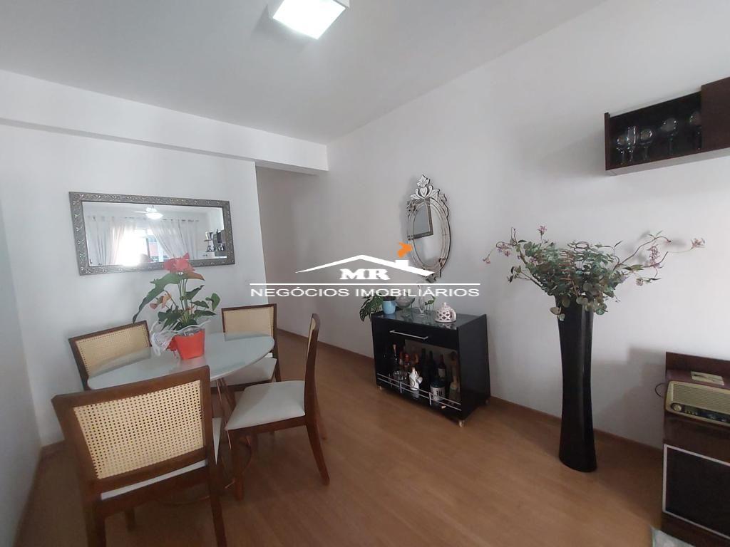 Apartamento à venda com 2 quartos, 80m² - Foto 10