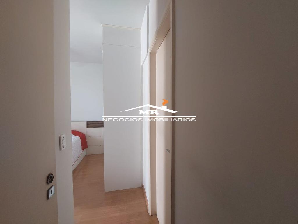 Apartamento à venda com 2 quartos, 80m² - Foto 12