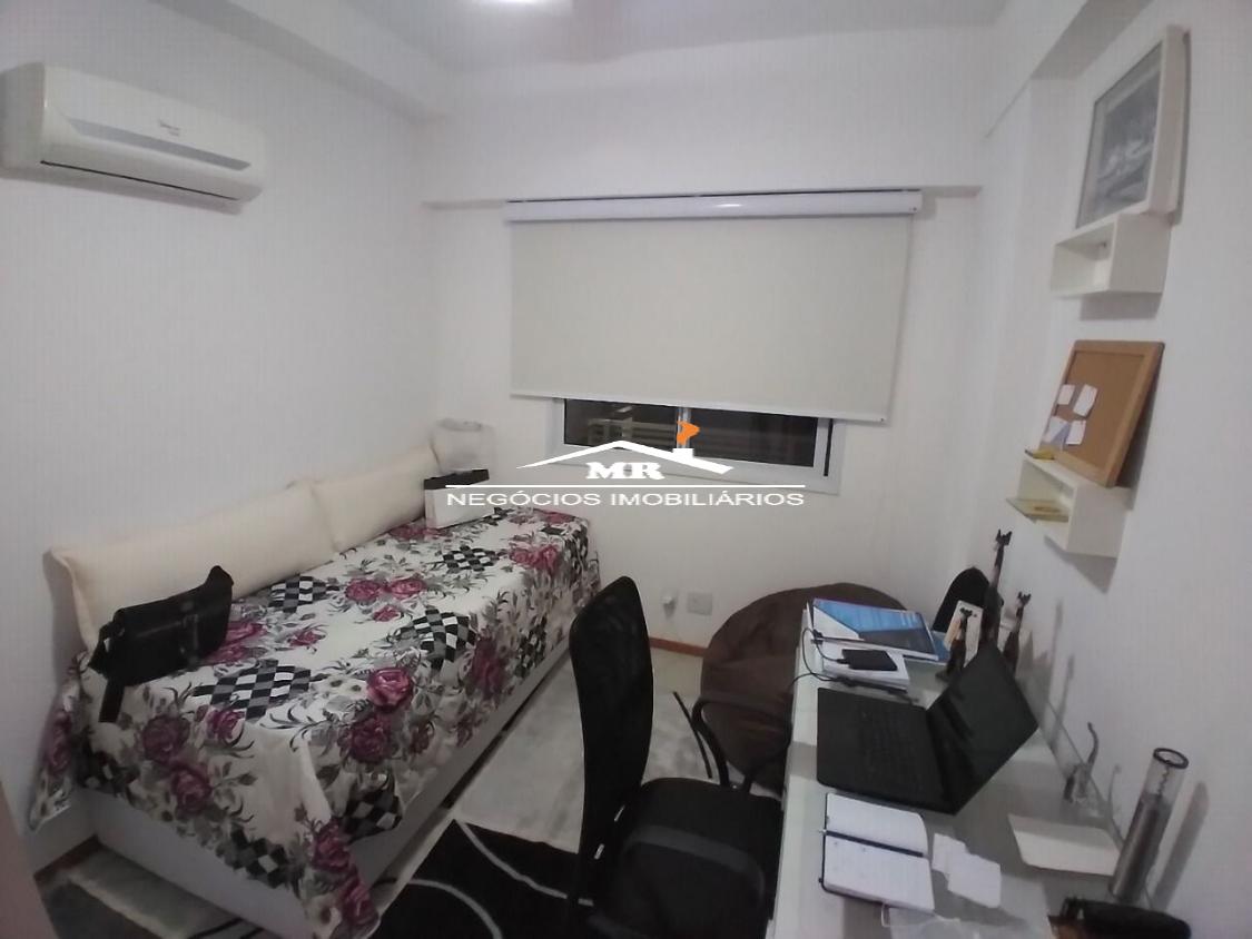 Apartamento à venda com 3 quartos, 105m² - Foto 7