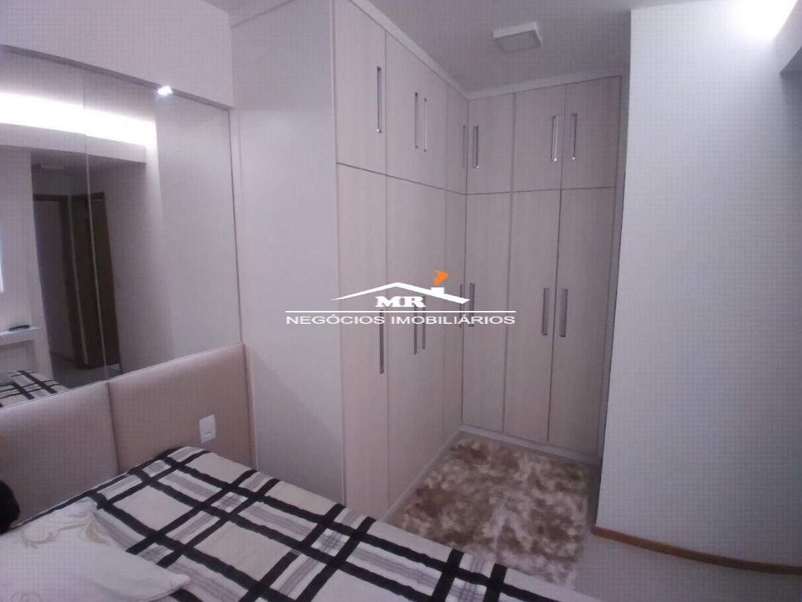 Apartamento à venda com 3 quartos, 105m² - Foto 13