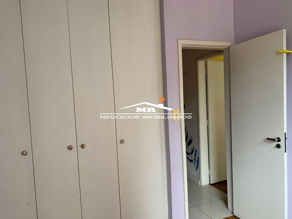 Apartamento à venda com 3 quartos, 100m² - Foto 11