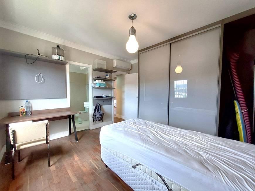 Apartamento à venda com 4 quartos, 220m² - Foto 10