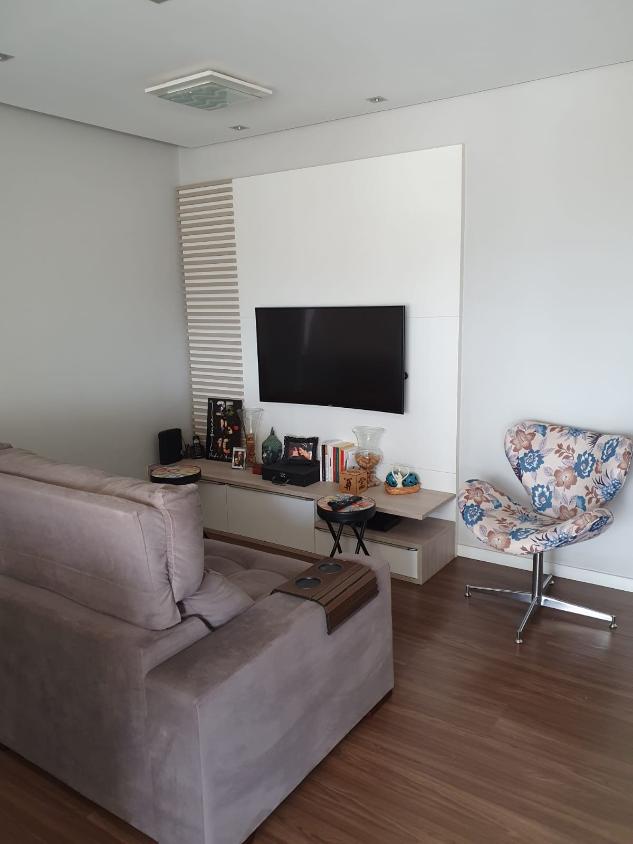 Apartamento à venda com 2 quartos, 66m² - Foto 4