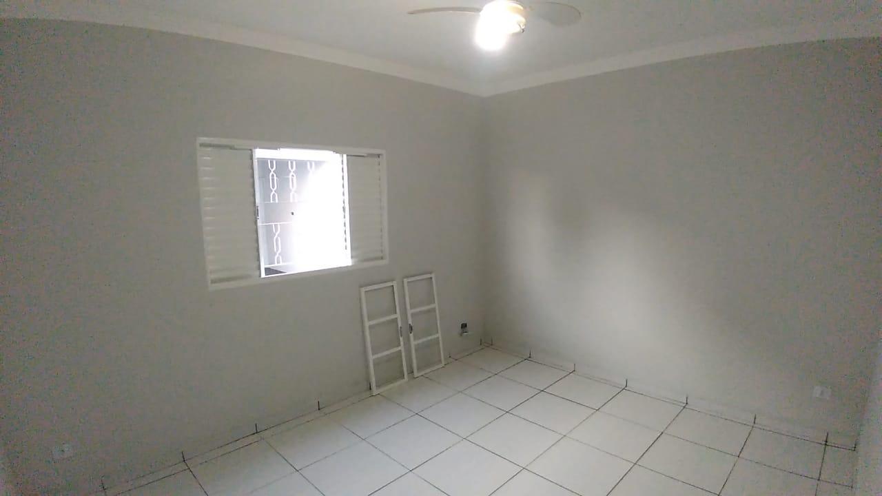 Casa à venda com 2 quartos, 105m² - Foto 10