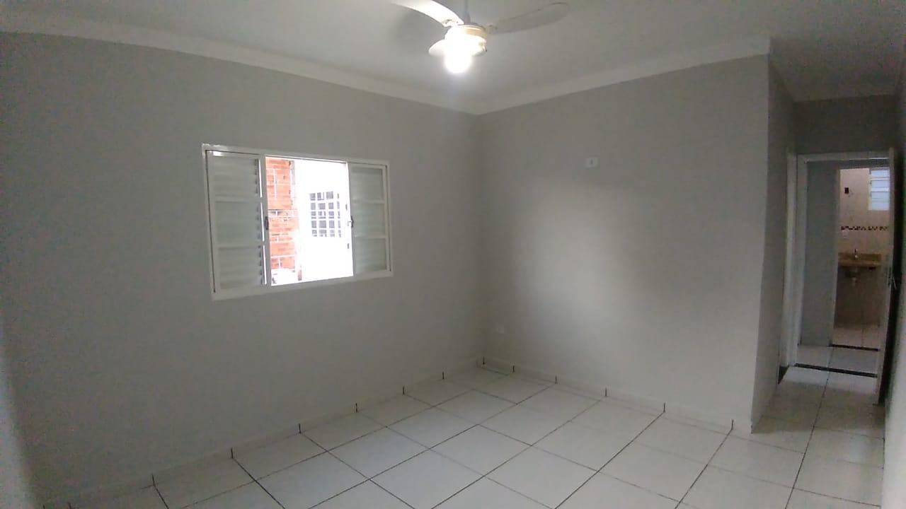 Casa à venda com 2 quartos, 105m² - Foto 14