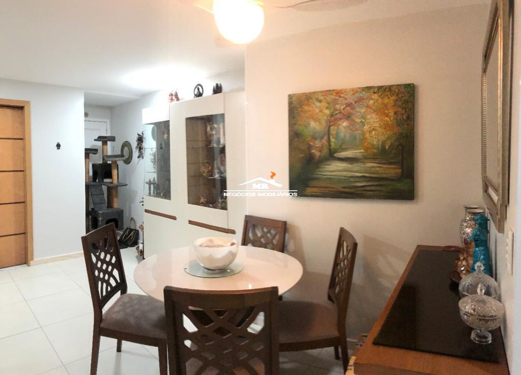 Apartamento à venda com 3 quartos, 110m² - Foto 3