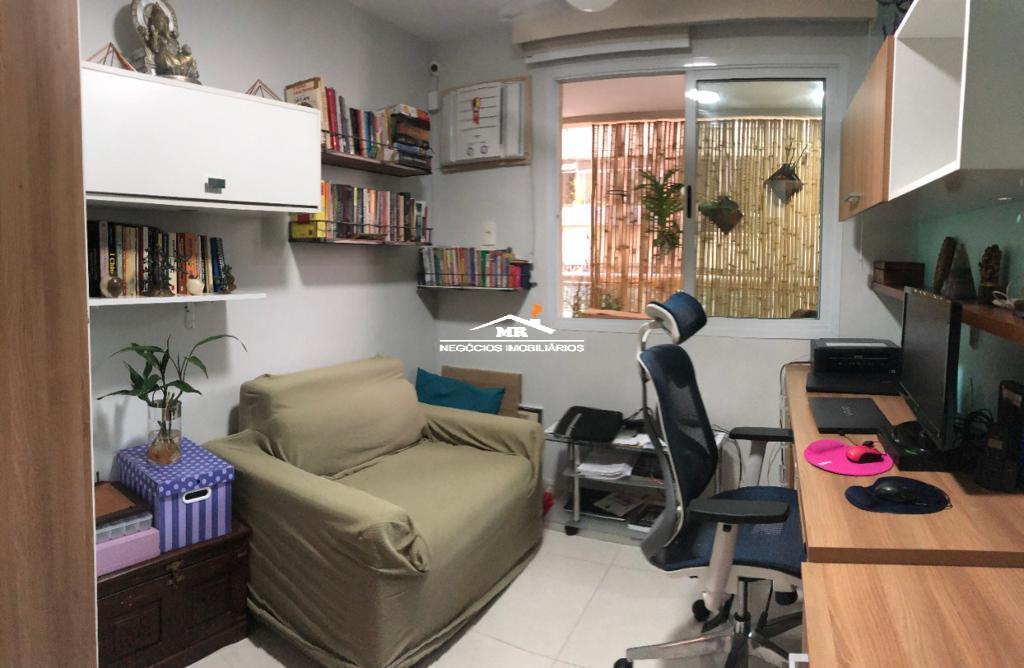 Apartamento à venda com 3 quartos, 110m² - Foto 10