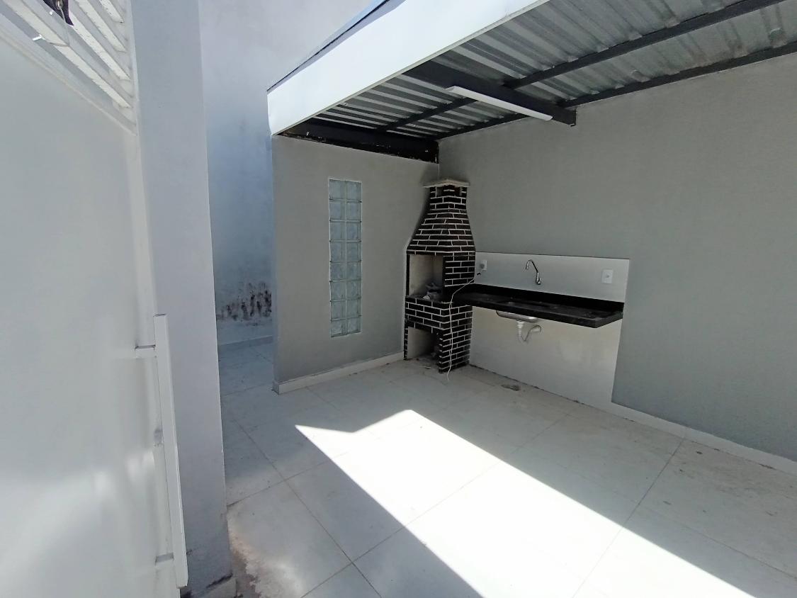 Casa à venda com 2 quartos, 110m² - Foto 9