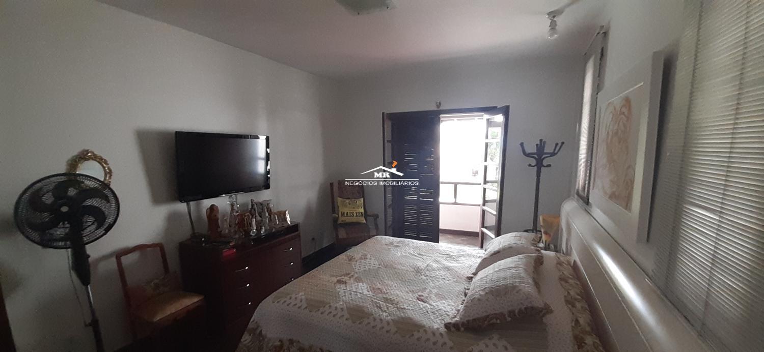 Casa de Condomínio à venda com 4 quartos, 230m² - Foto 20