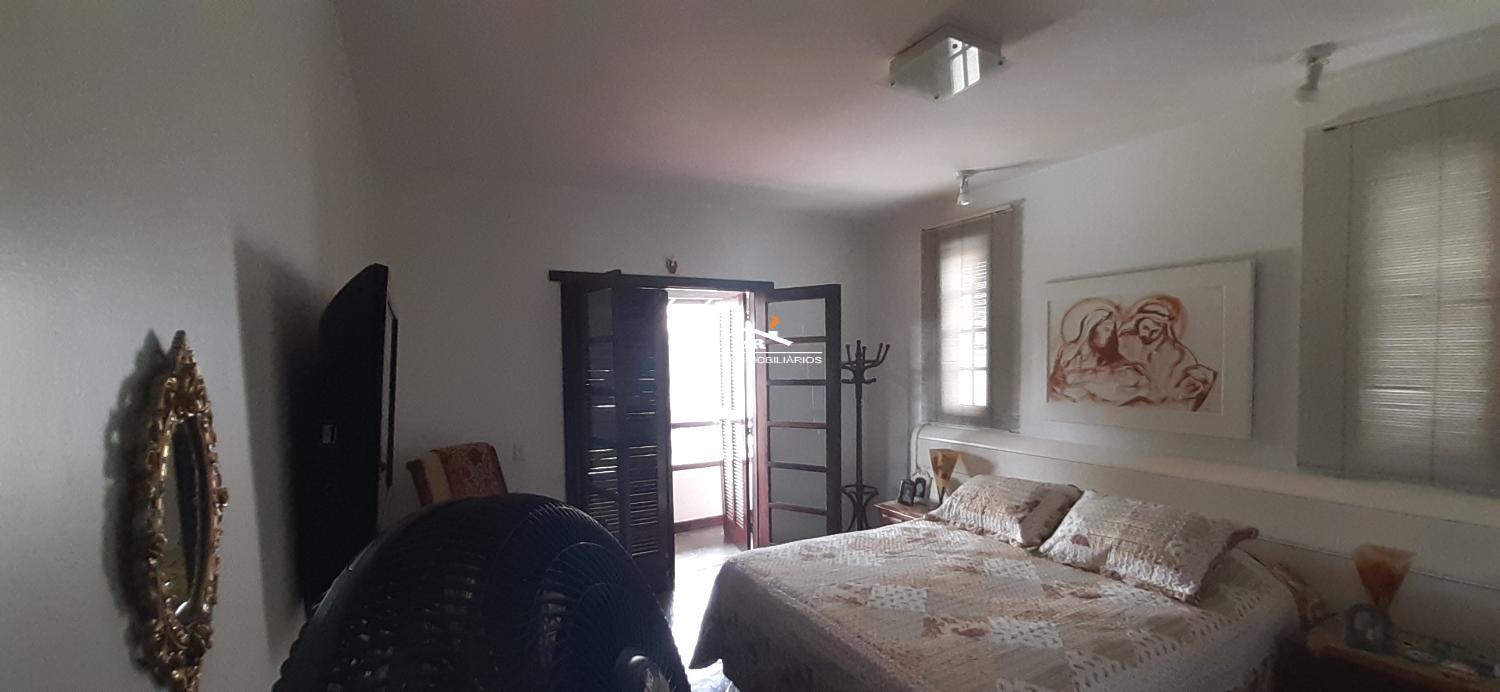 Casa de Condomínio à venda com 4 quartos, 230m² - Foto 12