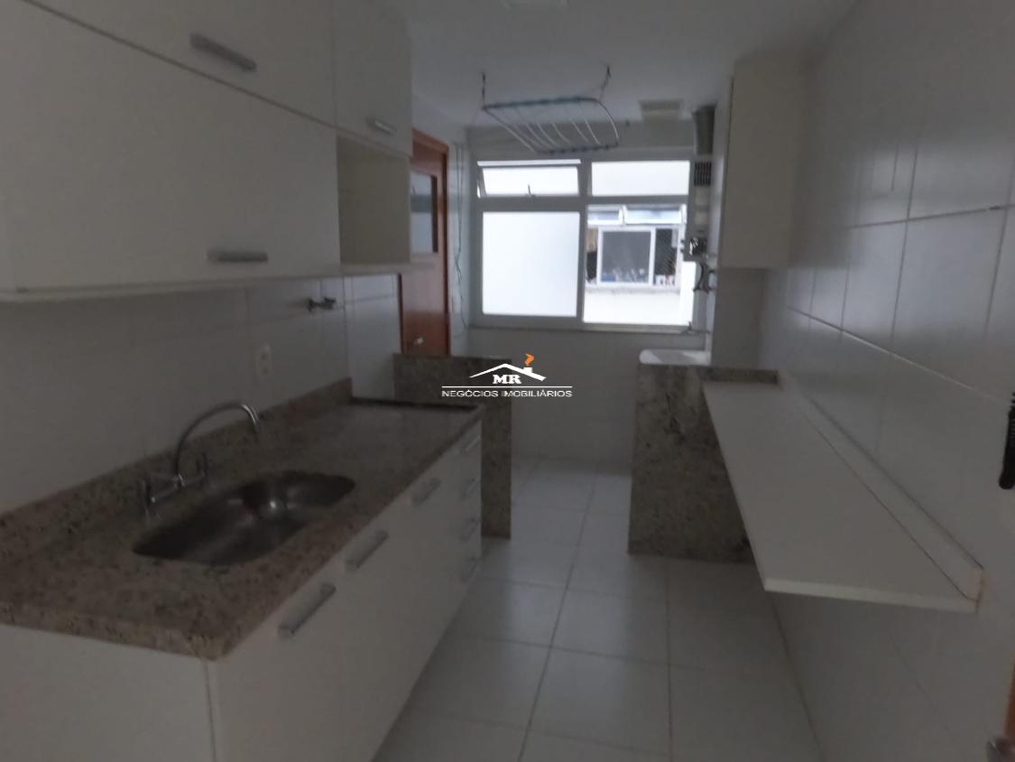 Apartamento à venda com 2 quartos, 90m² - Foto 13