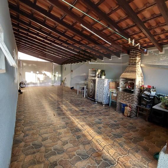 Casa à venda com 2 quartos, 120m² - Foto 8