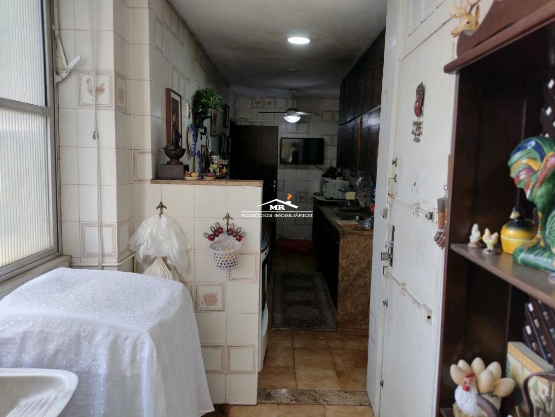 Apartamento à venda com 3 quartos, 110m² - Foto 15