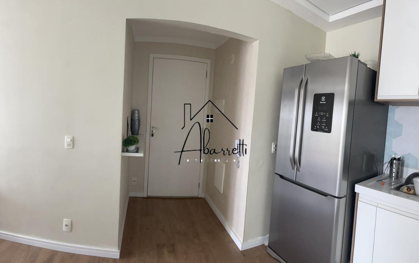 Apartamento à venda com 3 quartos, 69m² - Foto 2