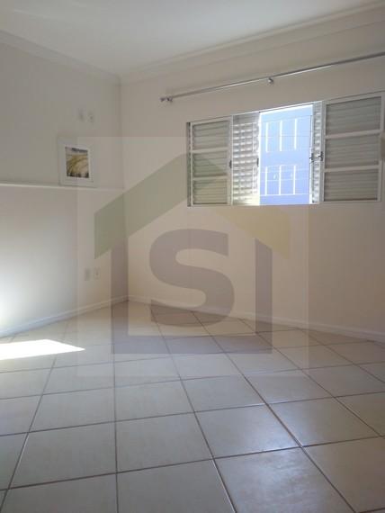 Casa à venda com 3 quartos, 250m² - Foto 19