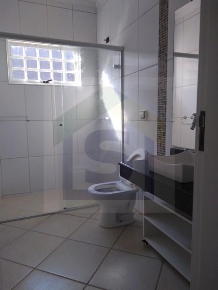 Casa à venda com 3 quartos, 250m² - Foto 13