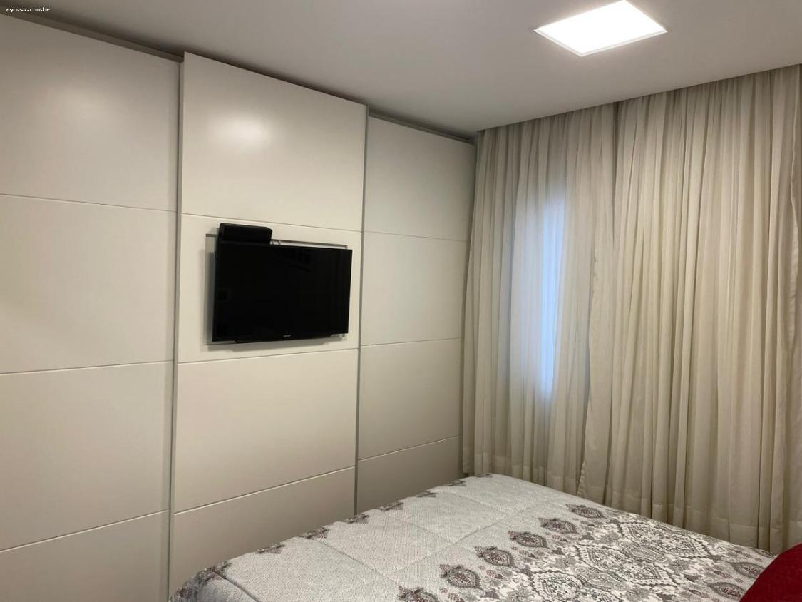 Apartamento à venda com 2 quartos, 80m² - Foto 10