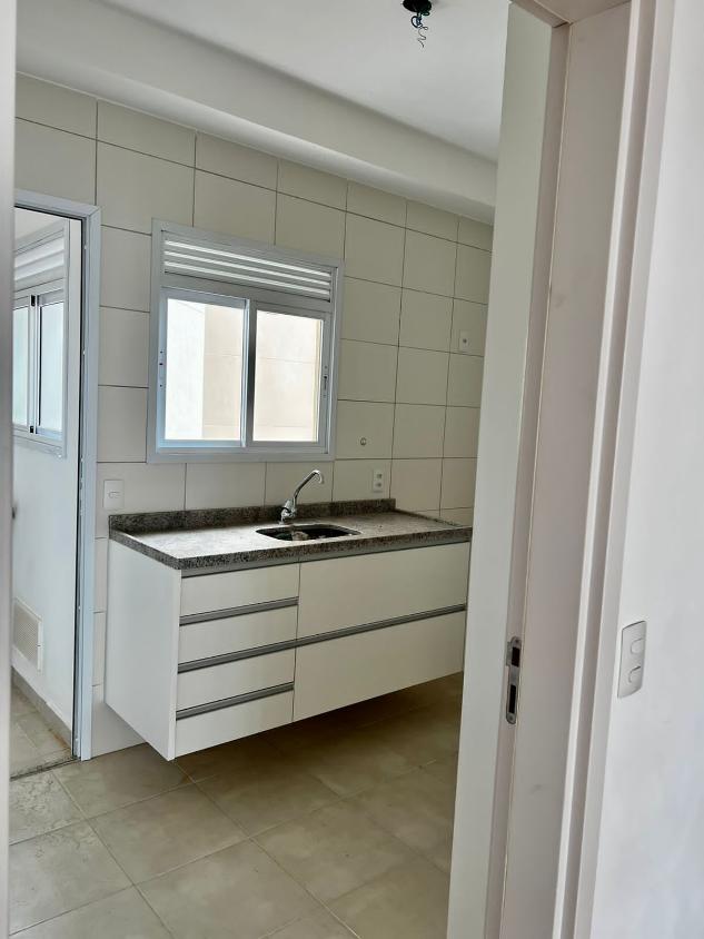 Apartamento à venda com 3 quartos, 80m² - Foto 6