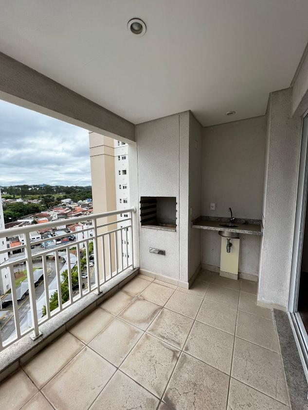 Apartamento à venda com 3 quartos, 80m² - Foto 2