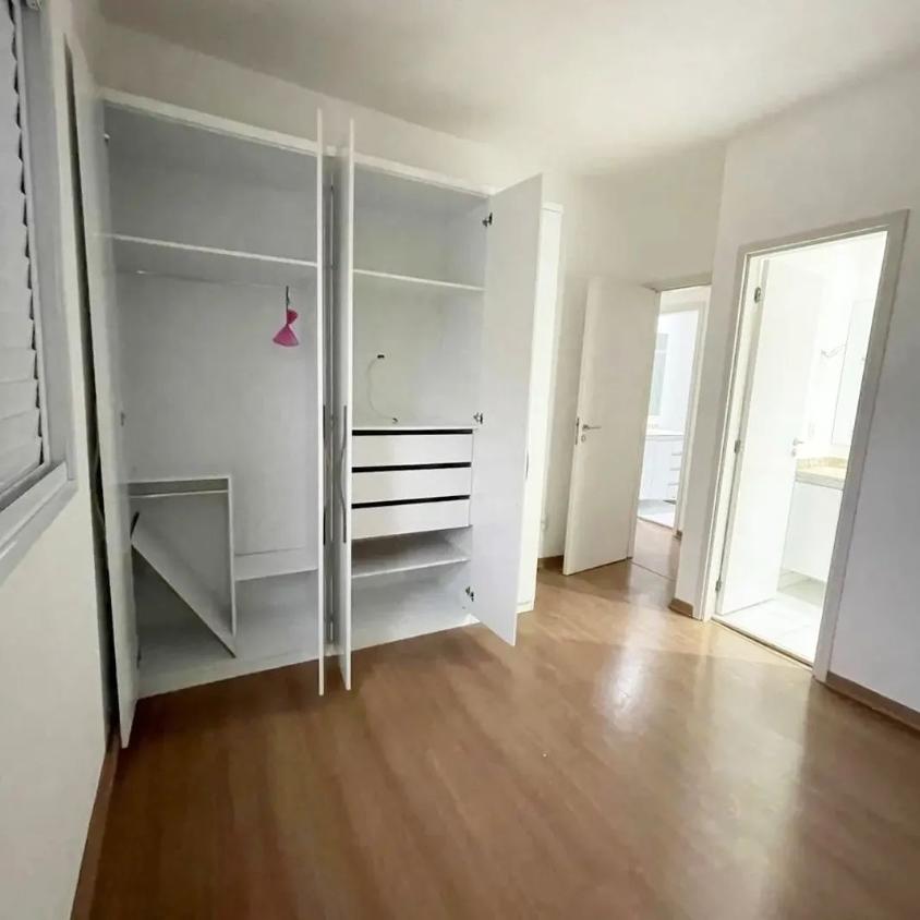 Apartamento à venda com 3 quartos, 80m² - Foto 3