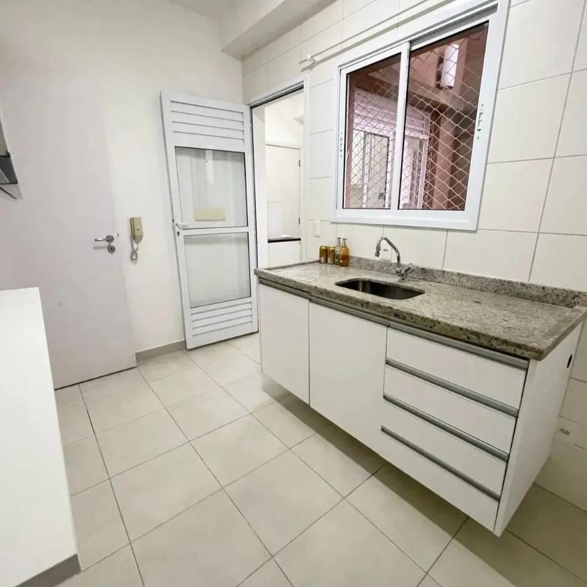 Apartamento à venda com 3 quartos, 80m² - Foto 6